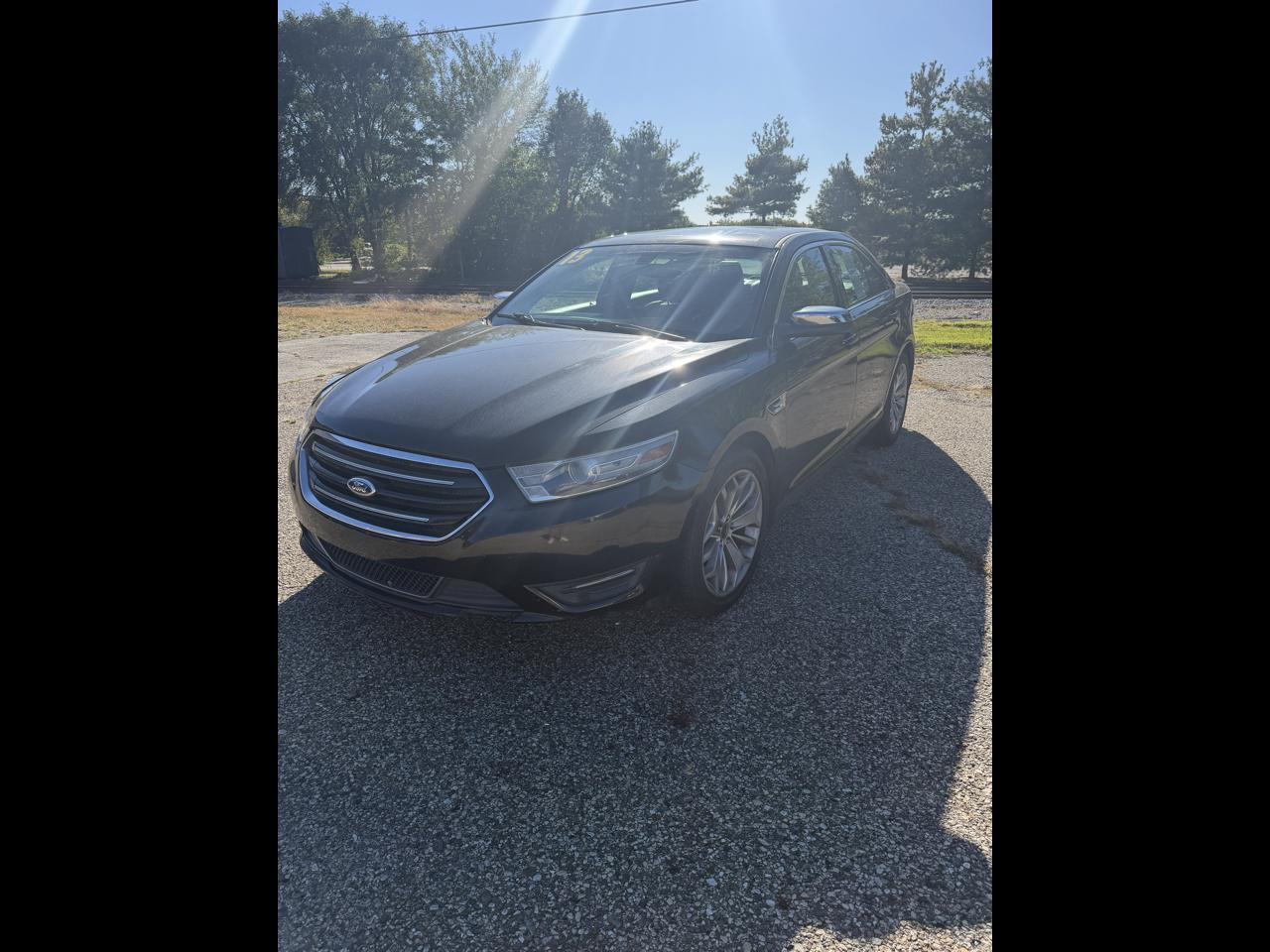 2013 Ford Taurus Limited FWD