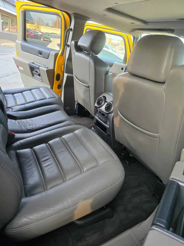 HUMMER H2 Sport Utility 2004