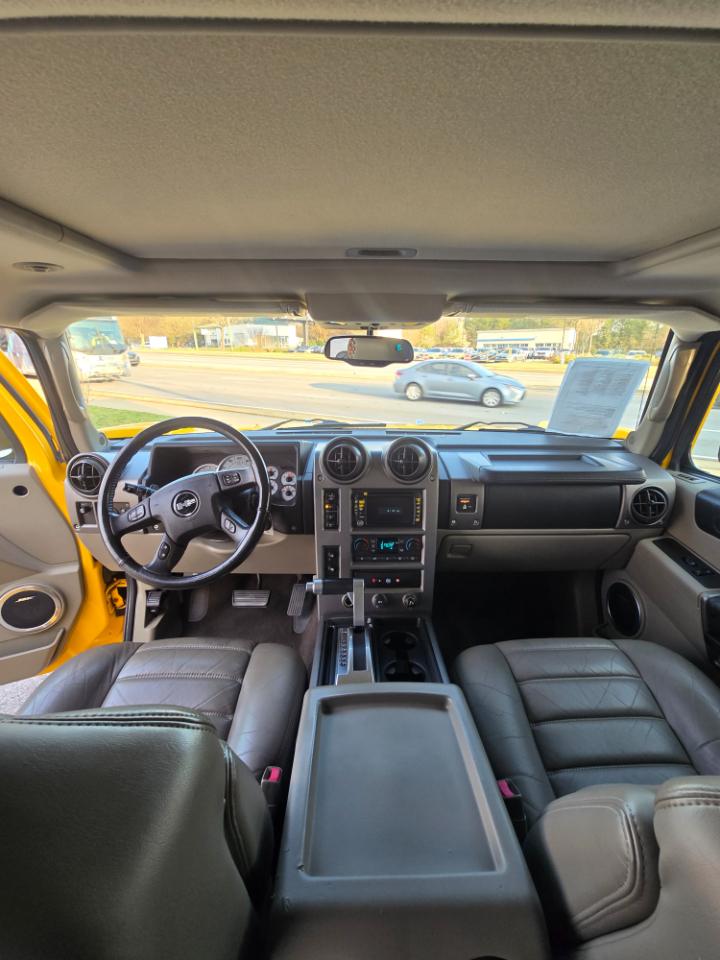 HUMMER H2 Sport Utility 2004