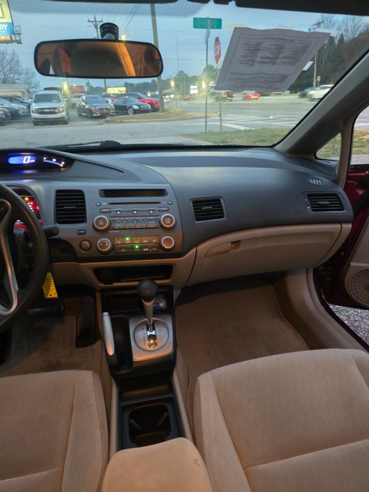 Honda Civic LX Sedan 5-Speed AT 2009