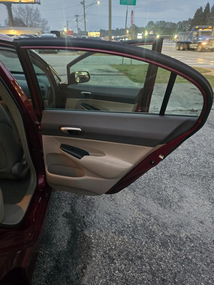 Honda Civic LX Sedan 5-Speed AT 2009