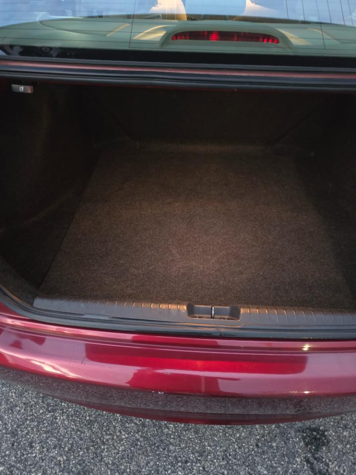 Honda Civic LX Sedan 5-Speed AT 2009