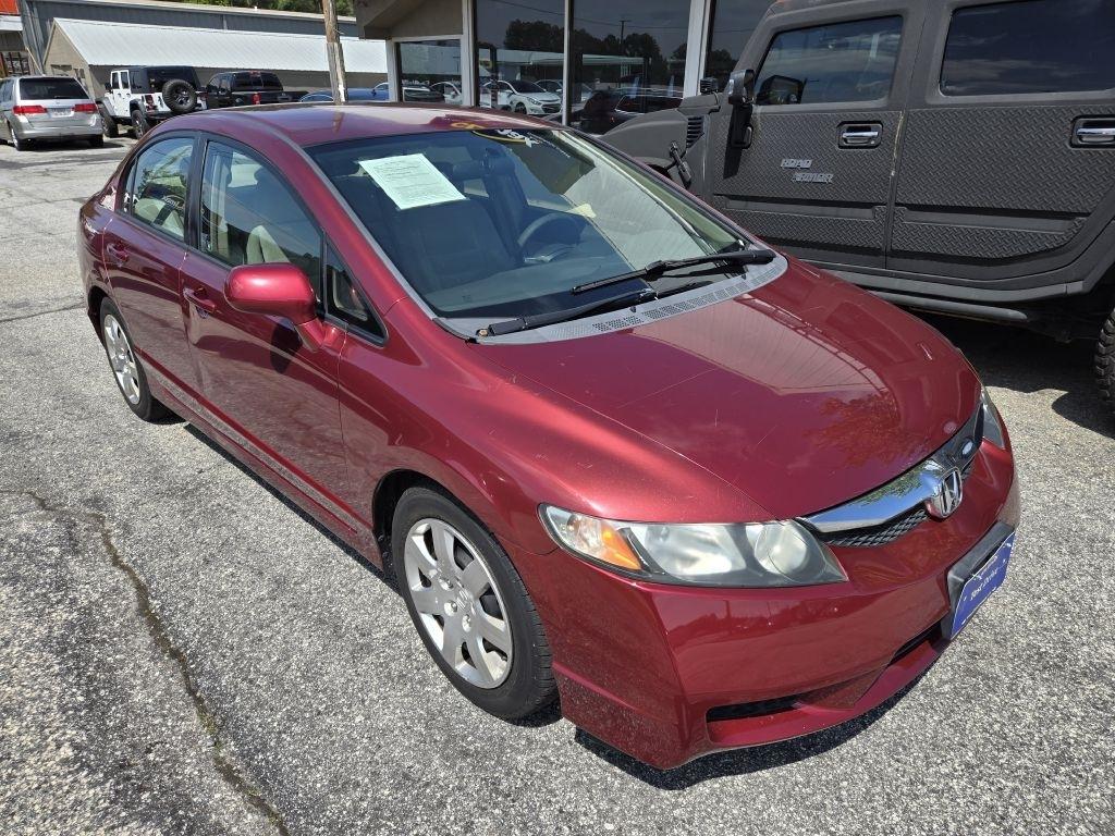 Honda Civic LX Sedan 5-Speed AT 2009