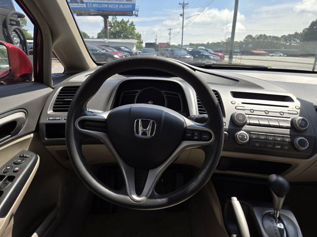 Honda Civic LX Sedan 5-Speed AT 2009