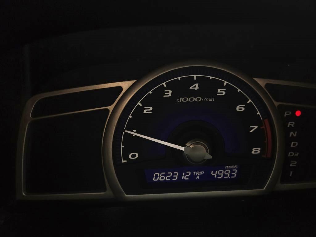 Honda Civic LX Sedan 5-Speed AT 2009