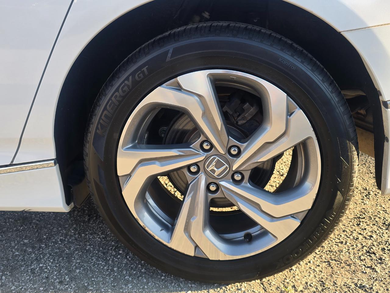 Honda Accord EX-L CVT 2020