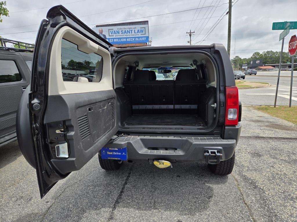 HUMMER H3 Base 2008
