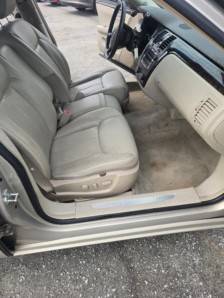 Cadillac DTS Luxury II 2008