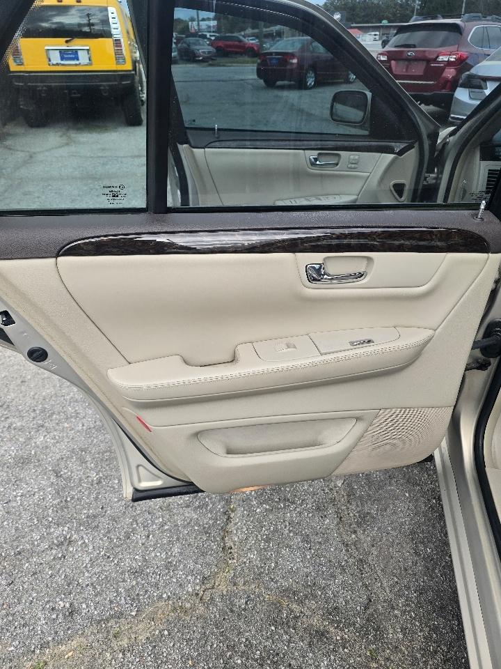 Cadillac DTS Luxury II 2008