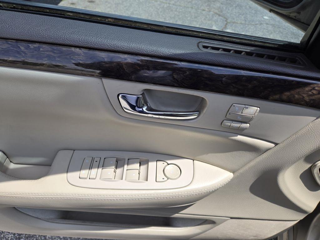 Cadillac DTS Luxury II 2008
