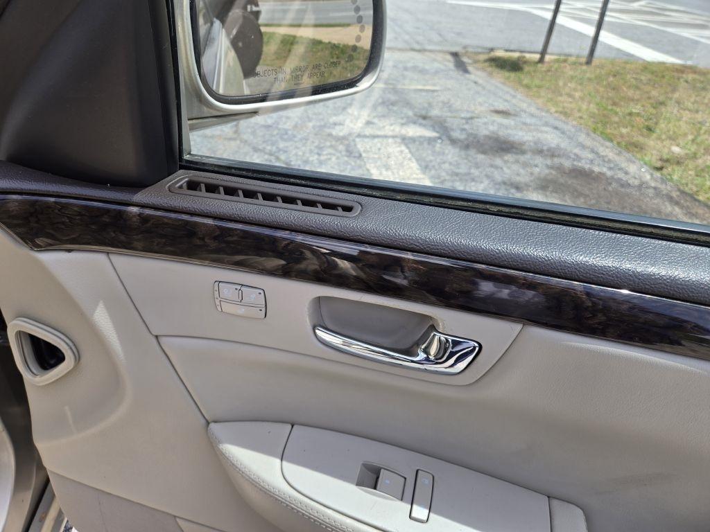 Cadillac DTS Luxury II 2008