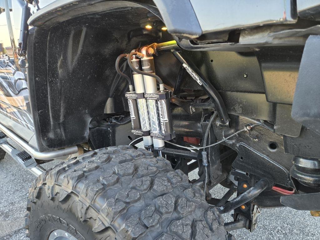 HUMMER H2 Sport Utility 2003