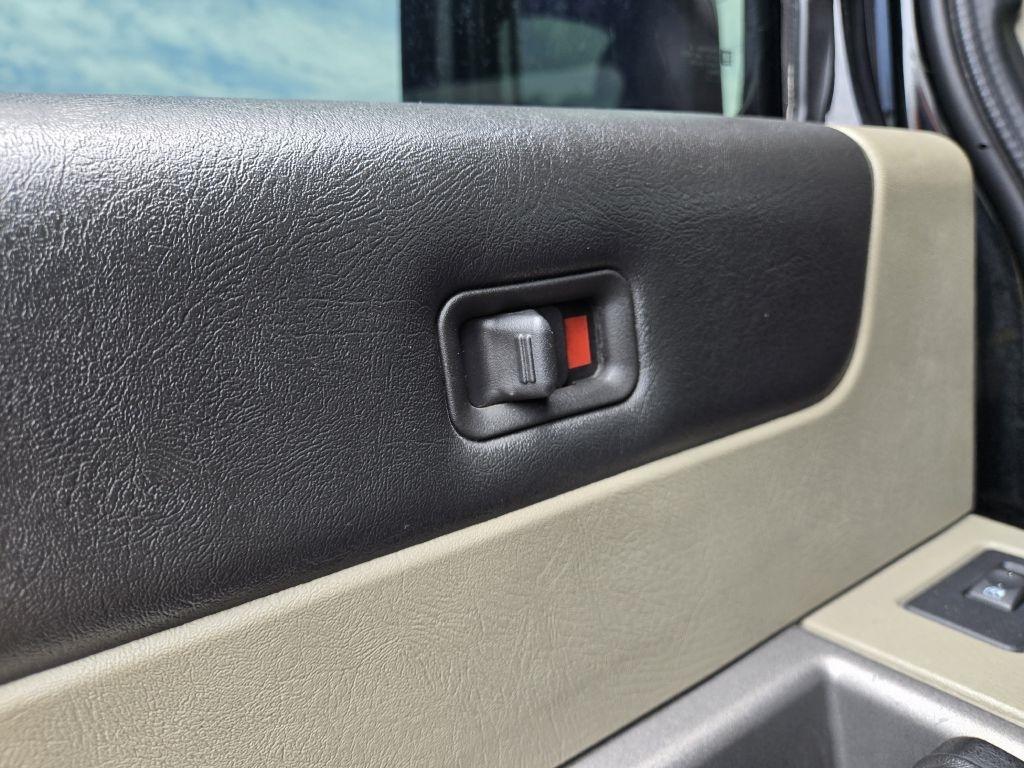 HUMMER H2 Sport Utility 2003