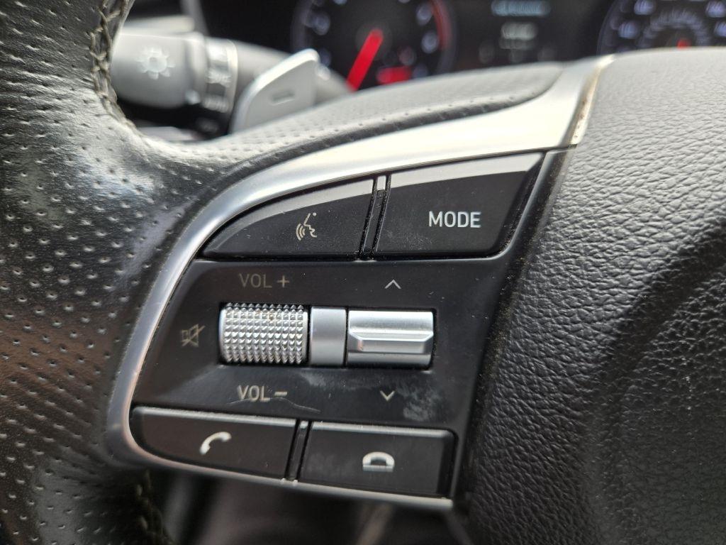 Genesis G70 2.0T Advanced 2019