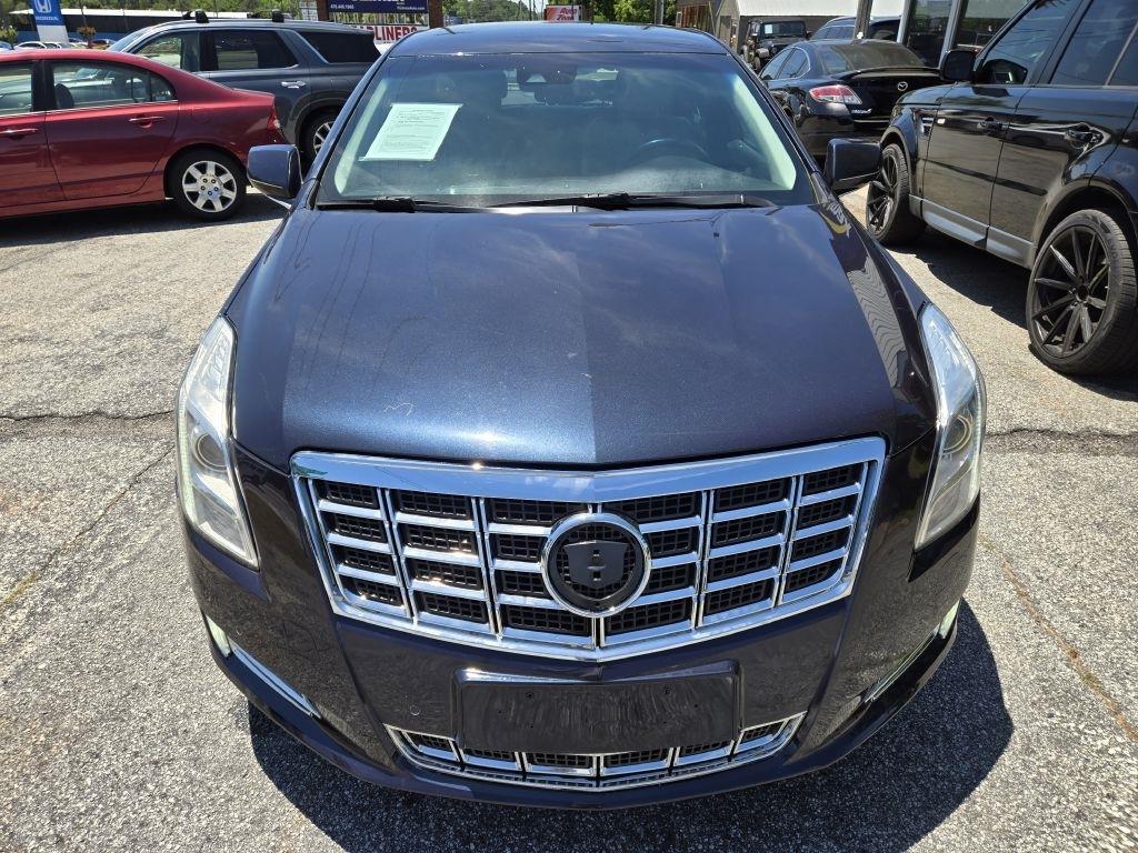 Cadillac XTS Luxury 2013