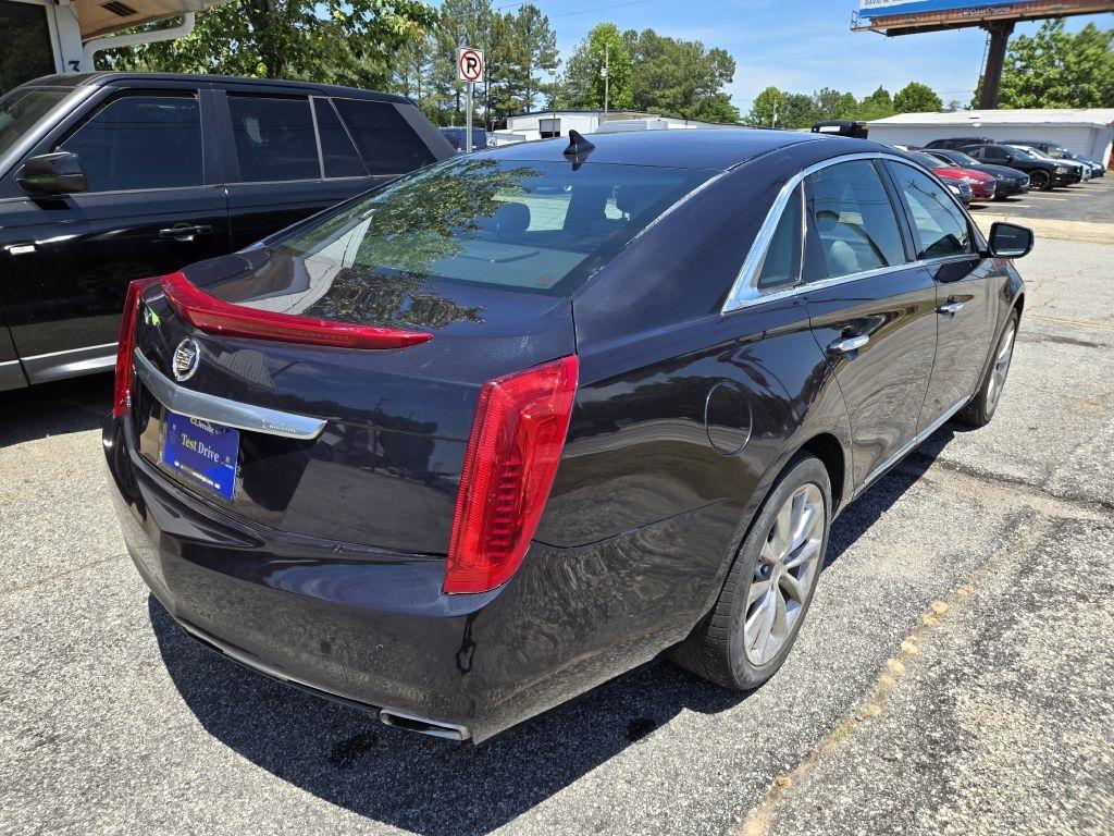 Cadillac XTS Luxury 2013