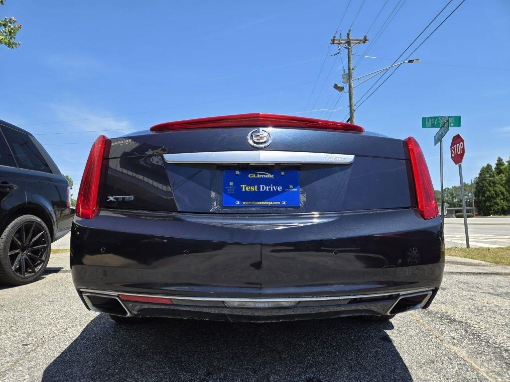 Cadillac XTS Luxury 2013