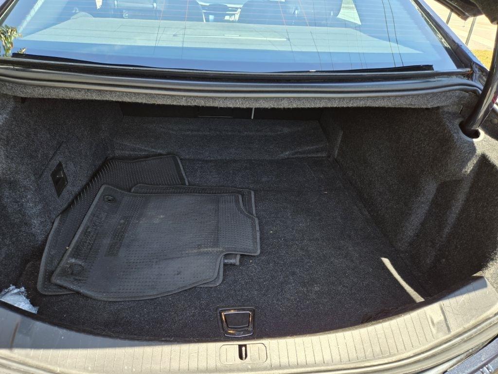 Cadillac XTS Luxury 2013