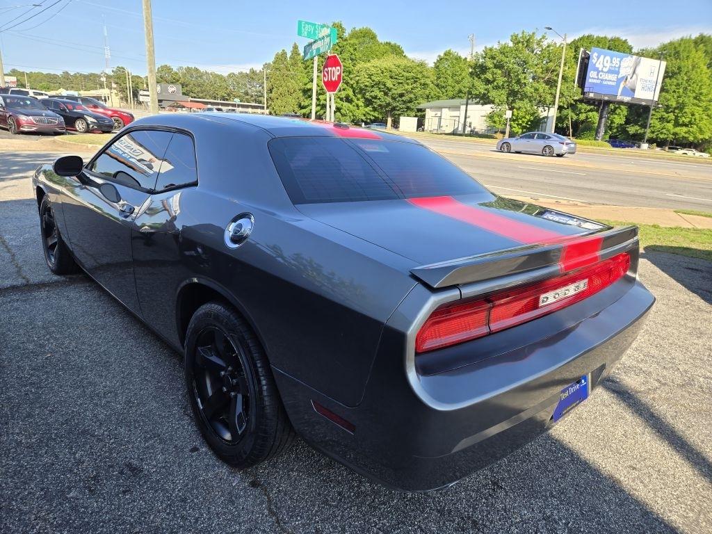 Dodge Challenger SXT 2012