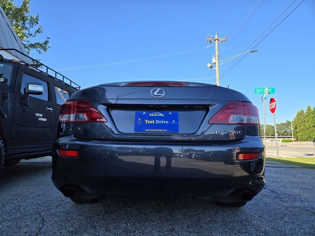 Lexus IS C 250 Manual 2011