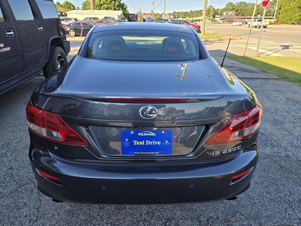Lexus IS C 250 Manual 2011