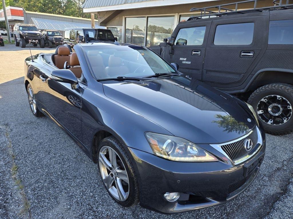 Lexus IS C 250 Manual 2011