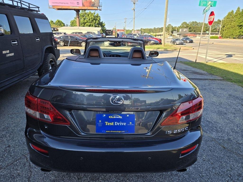 Lexus IS C 250 Manual 2011