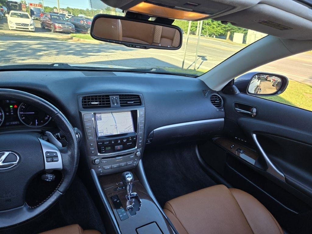 Lexus IS C 250 Manual 2011