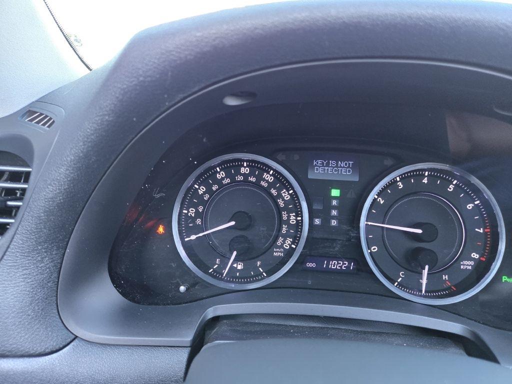 Lexus IS C 250 Manual 2011