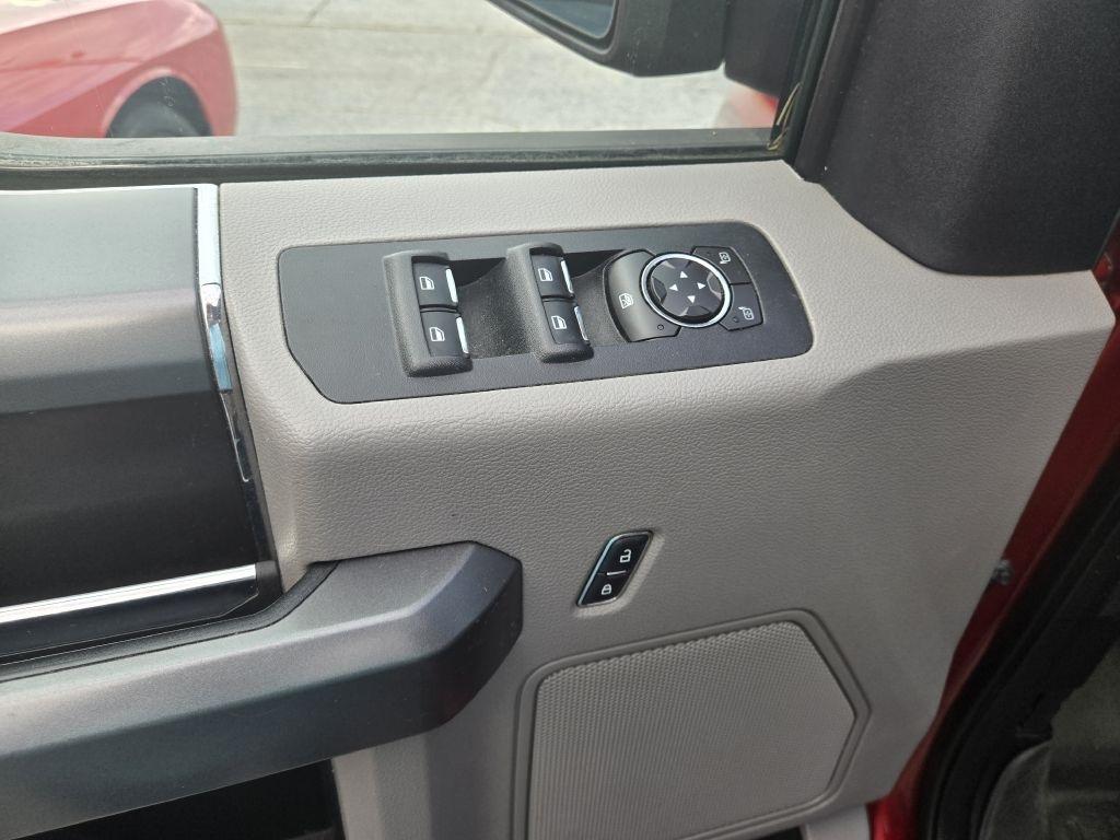 Ford F-150 XL SuperCrew 5.5-ft. Bed 4WD 2016