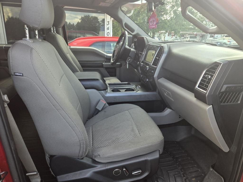 Ford F-150 XL SuperCrew 5.5-ft. Bed 4WD 2016