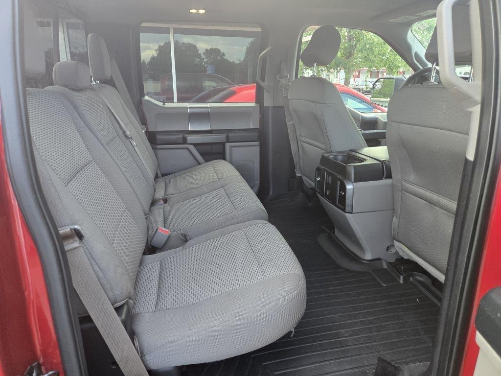 Ford F-150 XL SuperCrew 5.5-ft. Bed 4WD 2016