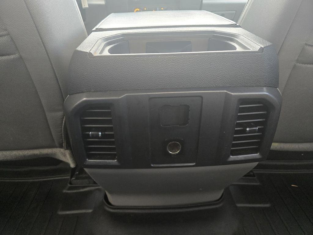 Ford F-150 XL SuperCrew 5.5-ft. Bed 4WD 2016