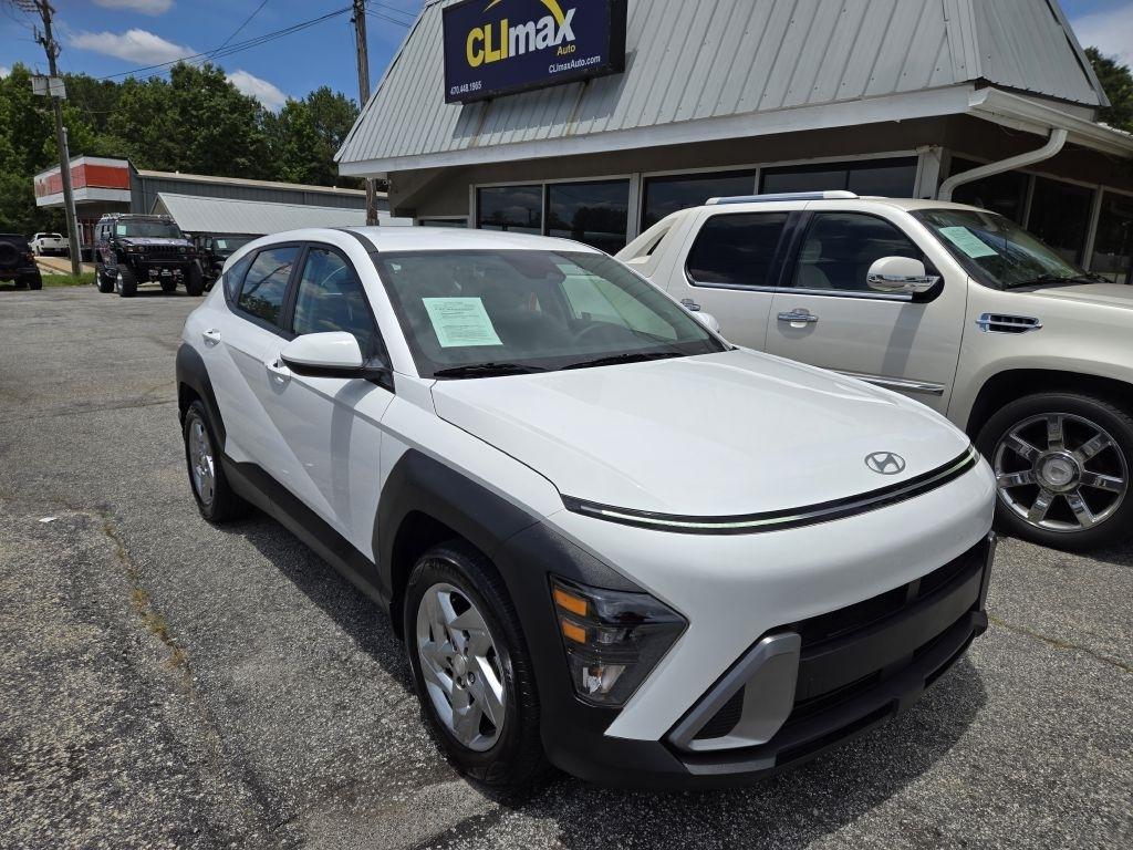 Hyundai Kona SE 2025