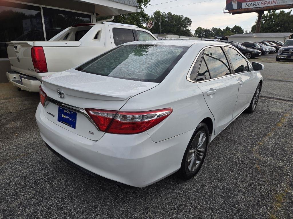 Toyota Camry LE 2017