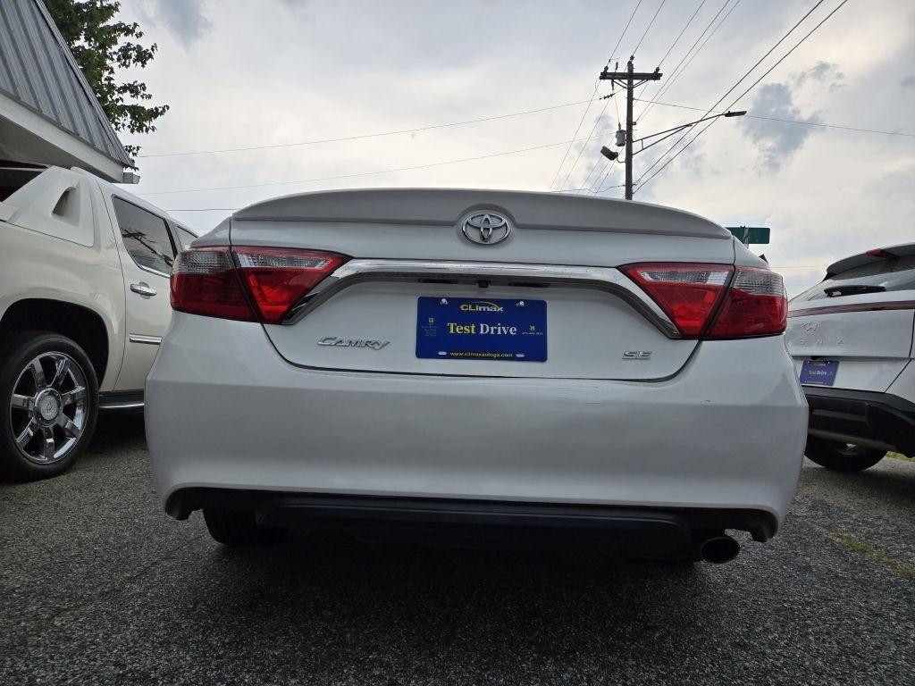 Toyota Camry LE 2017