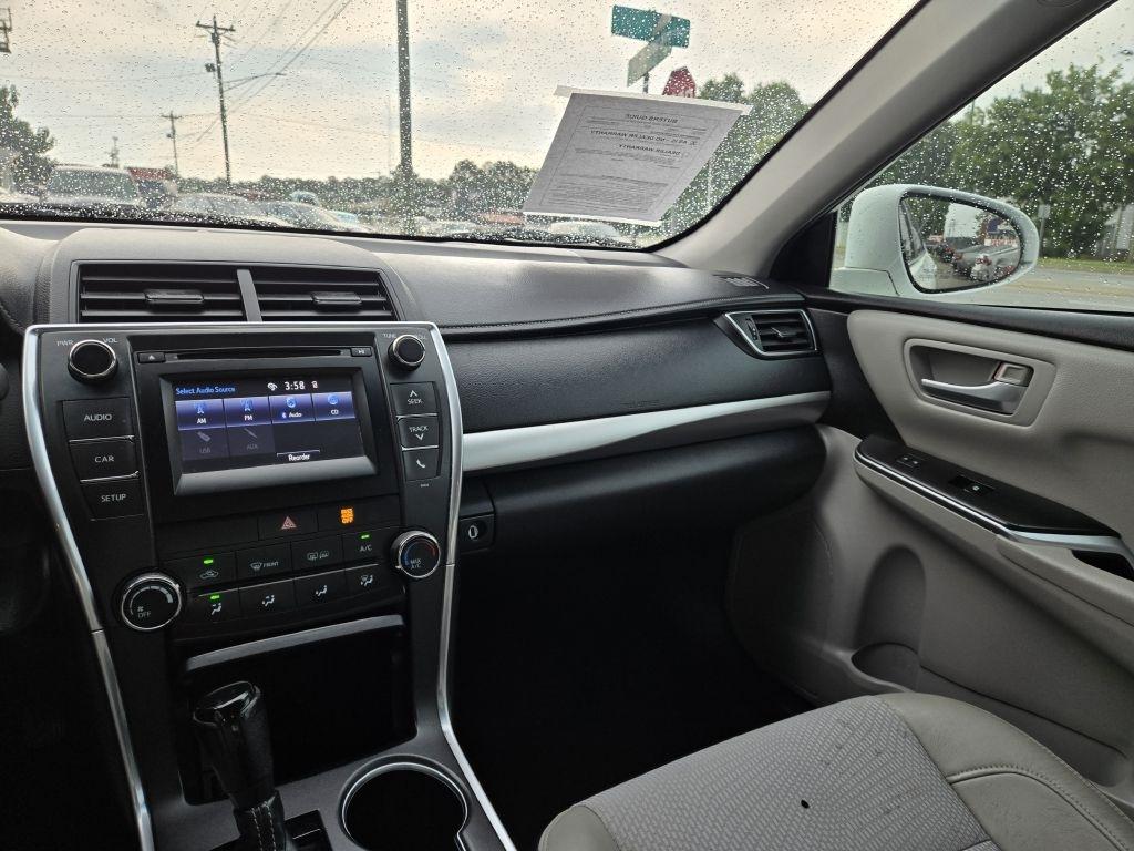 Toyota Camry LE 2017