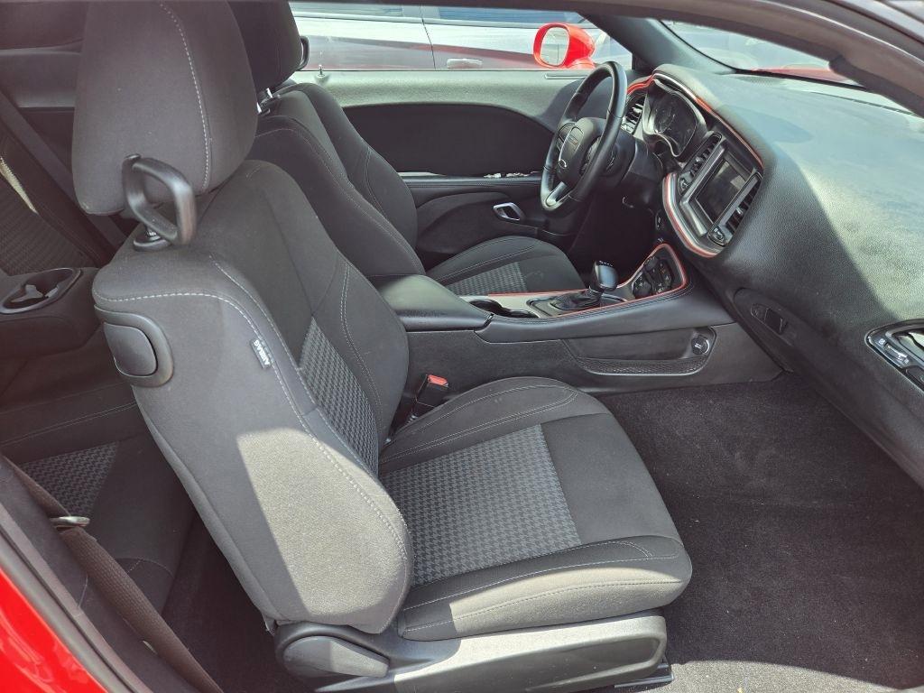 Dodge Challenger SXT 2020