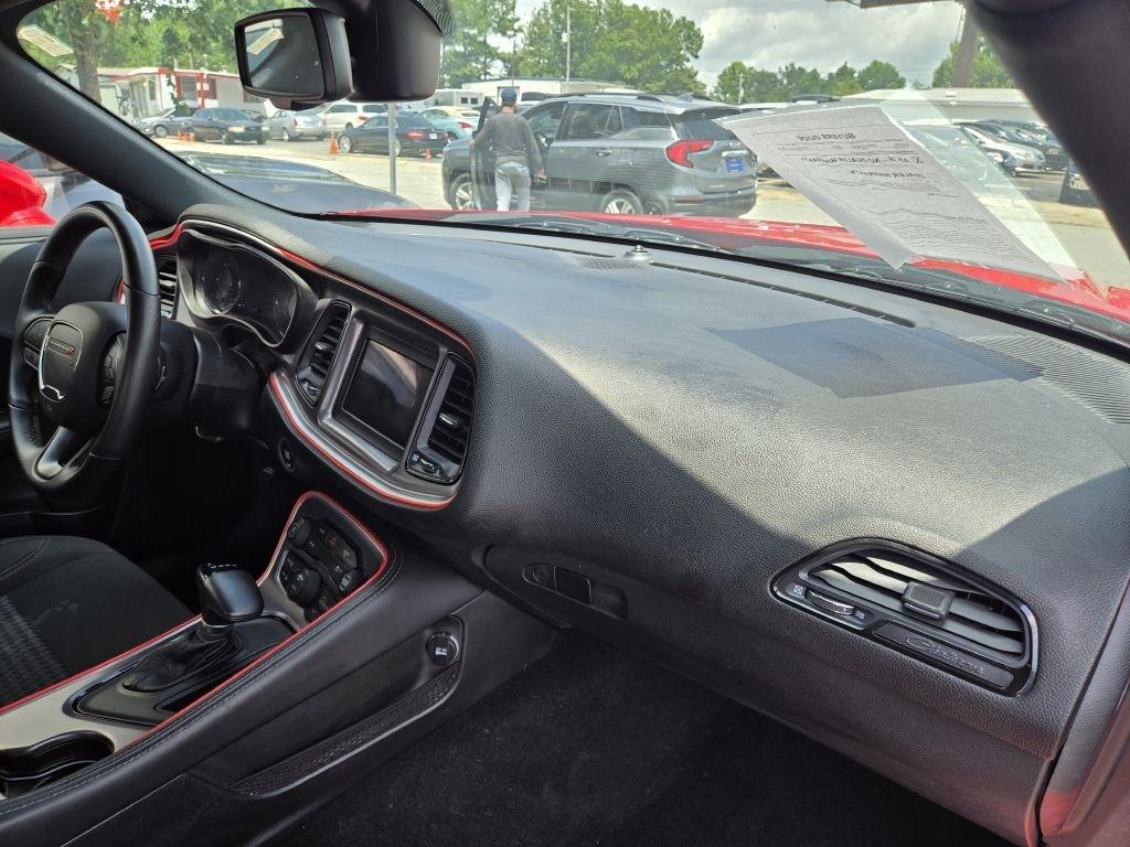 Dodge Challenger SXT 2020