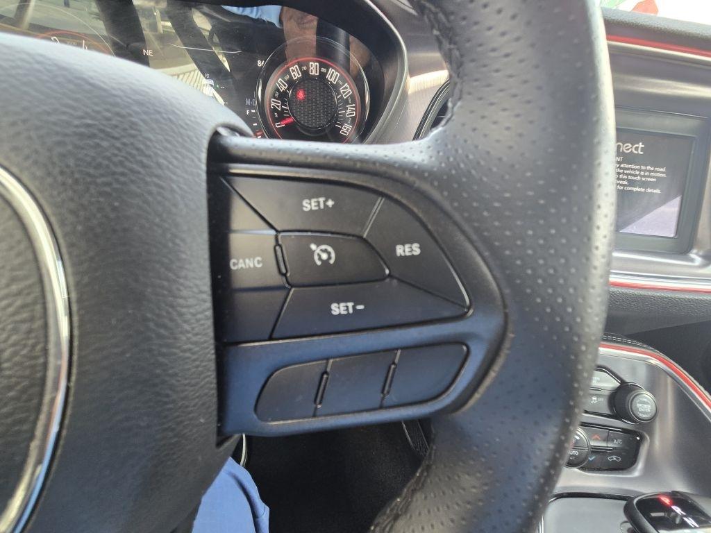 Dodge Challenger SXT 2020