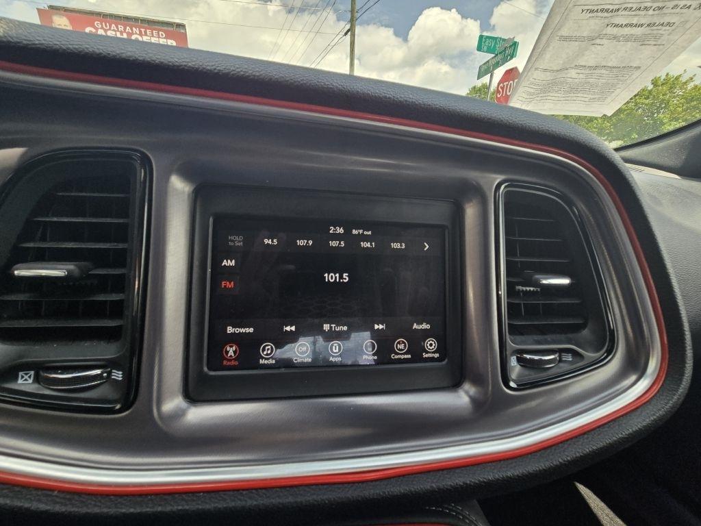 Dodge Challenger SXT 2020