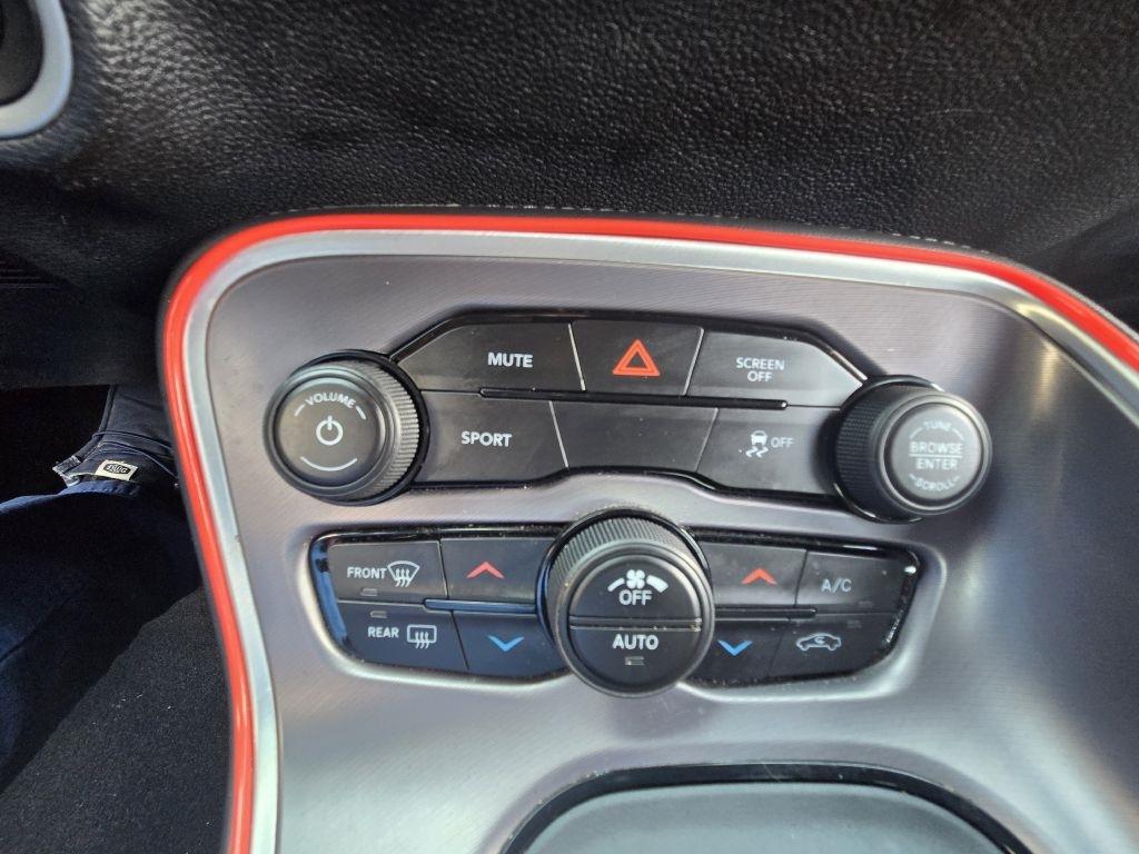 Dodge Challenger SXT 2020