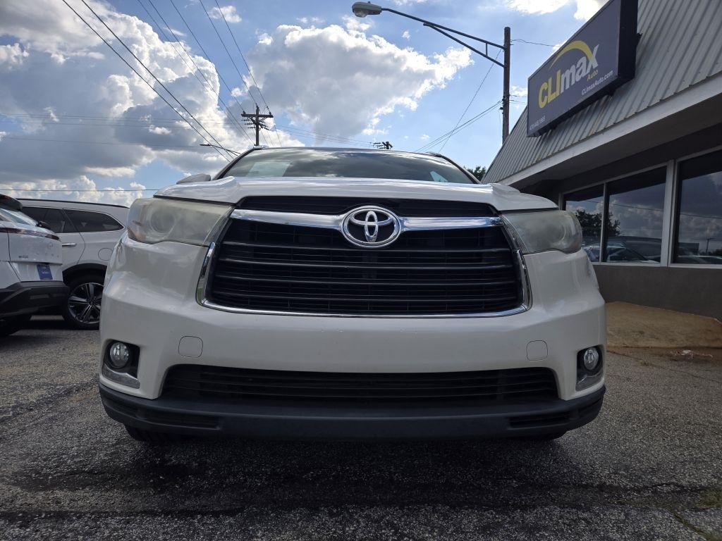 Toyota Highlander Limited FWD V6 2016