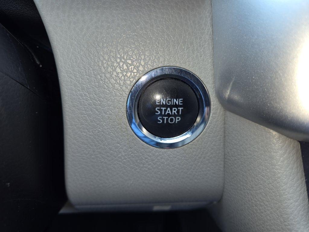 Toyota Highlander Limited FWD V6 2016