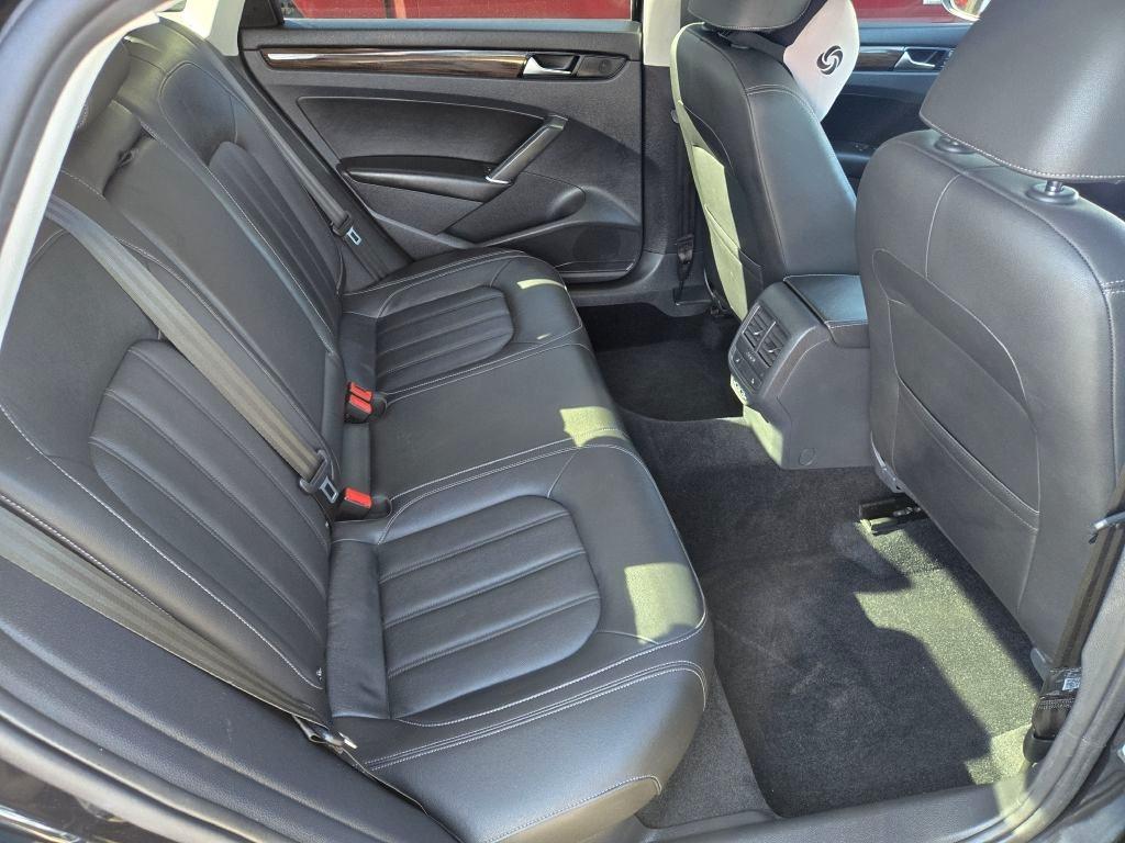 Volkswagen Passat SEL 2020