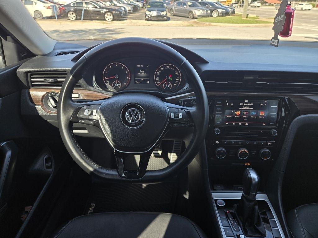 Volkswagen Passat SEL 2020