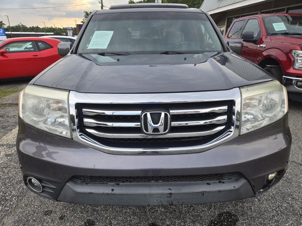 Honda Pilot Touring 2WD 5-Spd AT with DVD 2014