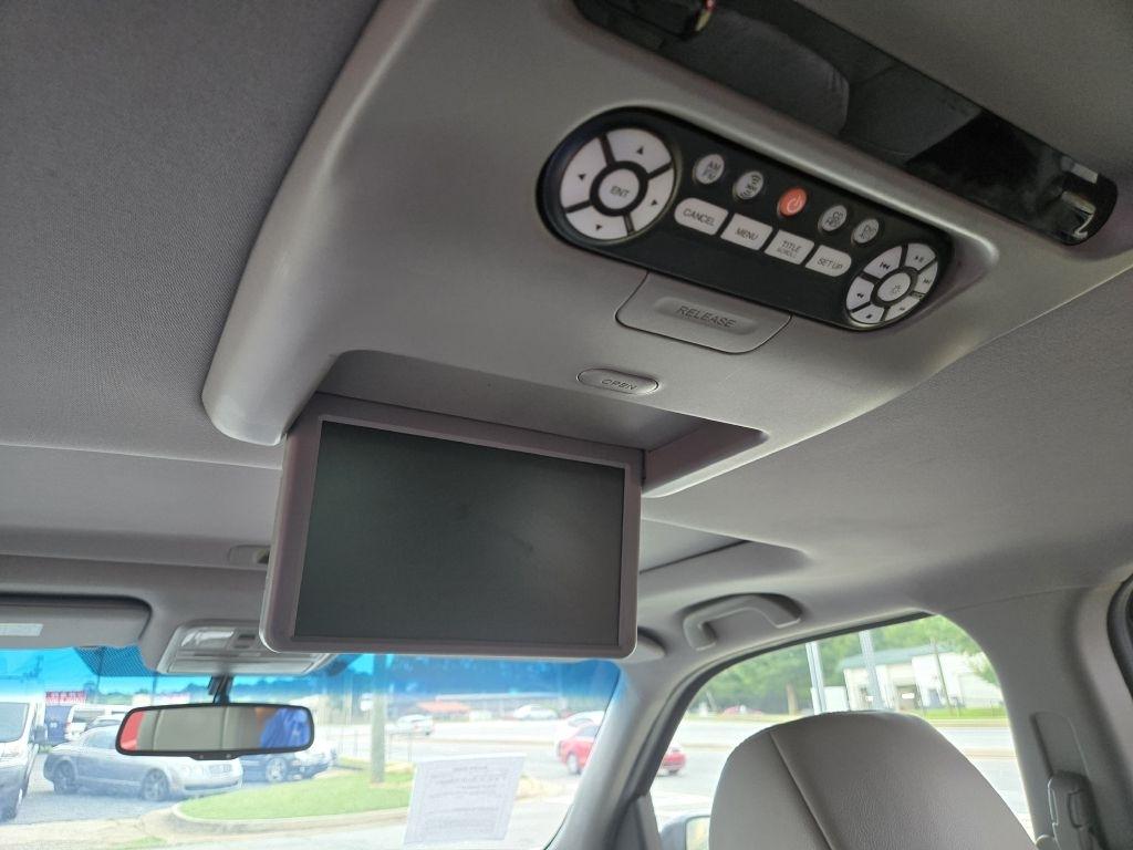 Honda Pilot Touring 2WD 5-Spd AT with DVD 2014