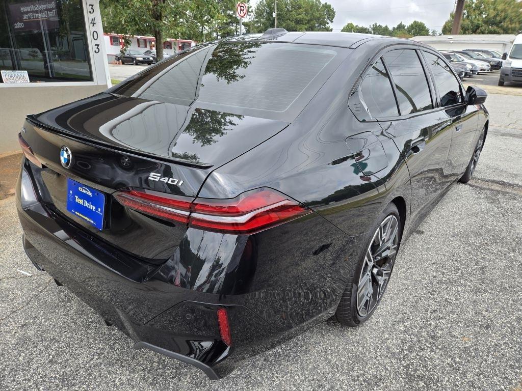 BMW 5-Series 540i xDrive 2024