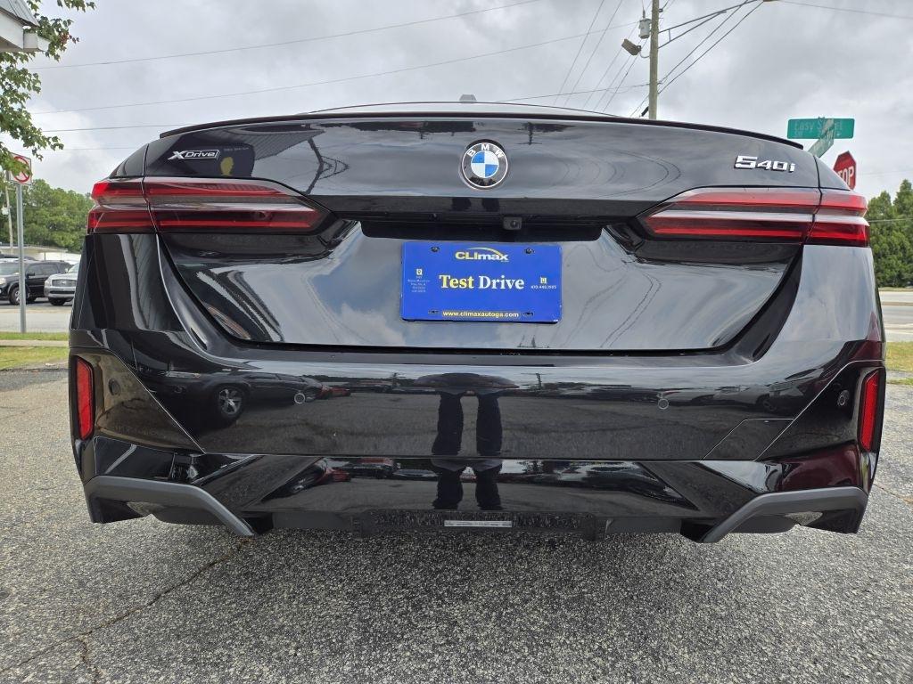 BMW 5-Series 540i xDrive 2024